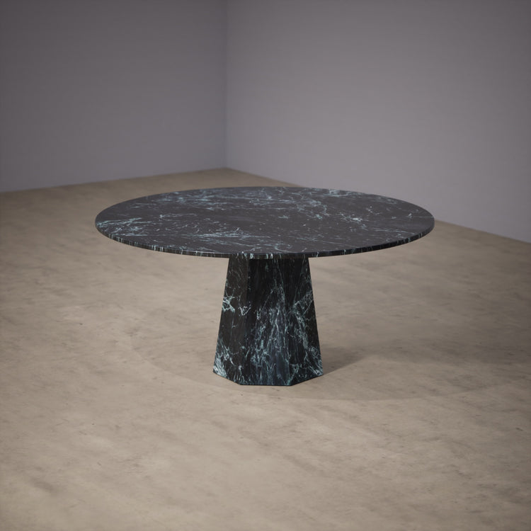 Round Dinner Table: Verde Italia