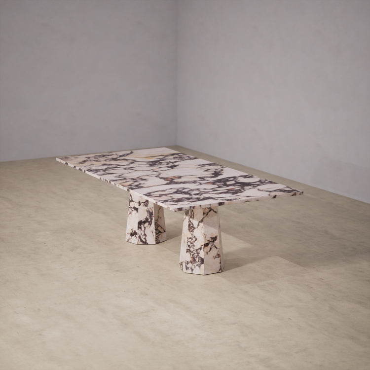 Dinner Table With Rounded Corners: Calacatta Viola