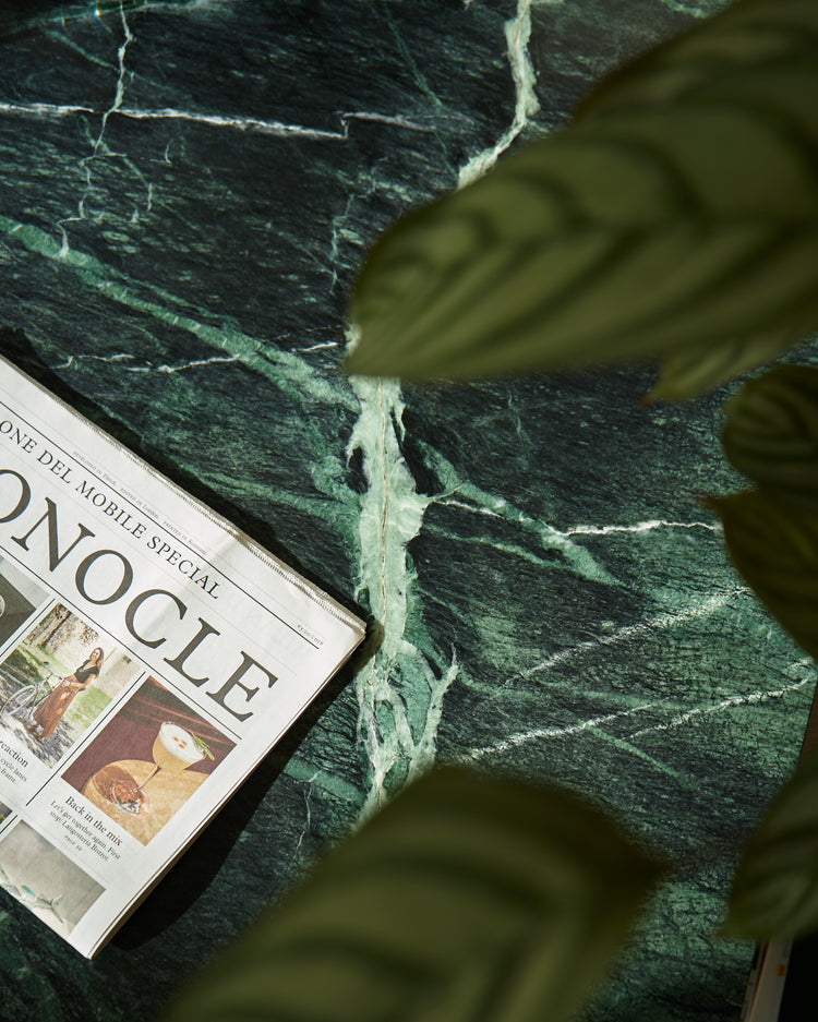 Side/Sofa Table: Verde Italia