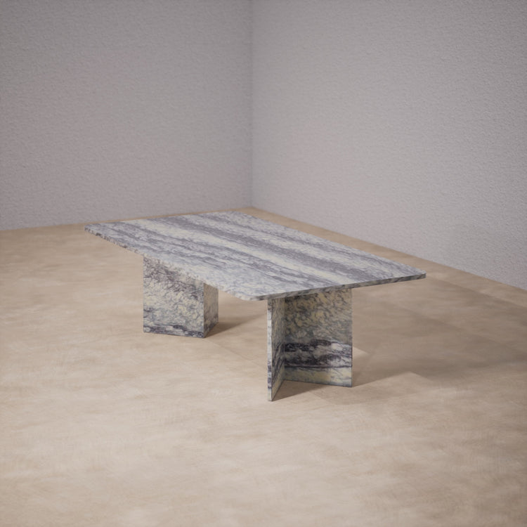Dinner Table With Rounded Corners: Cipollino