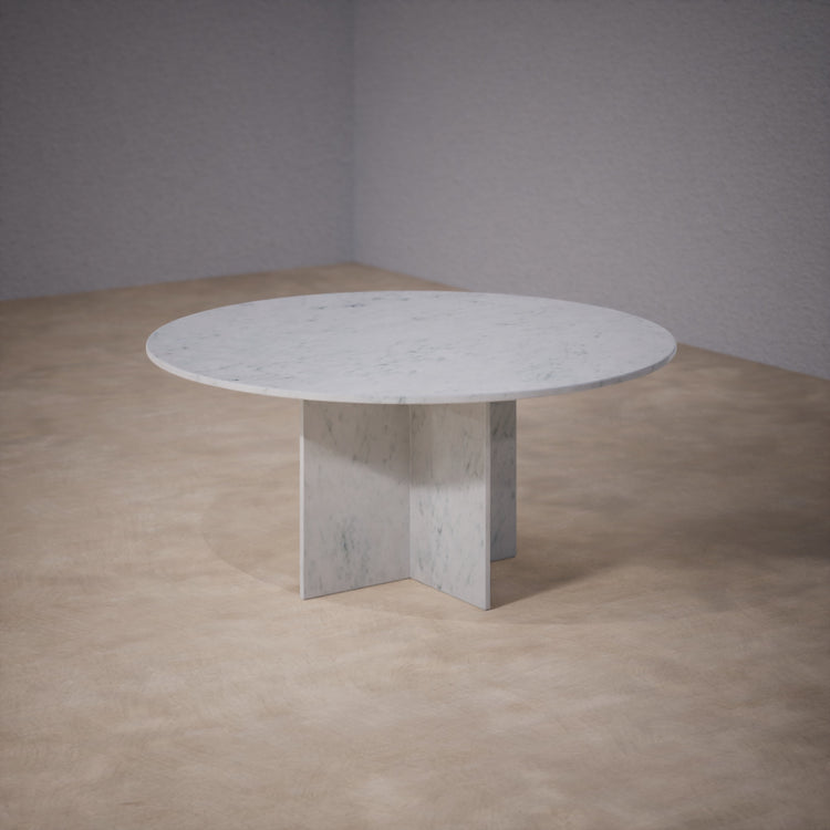 Round Dinner Table: Bianco Carrara